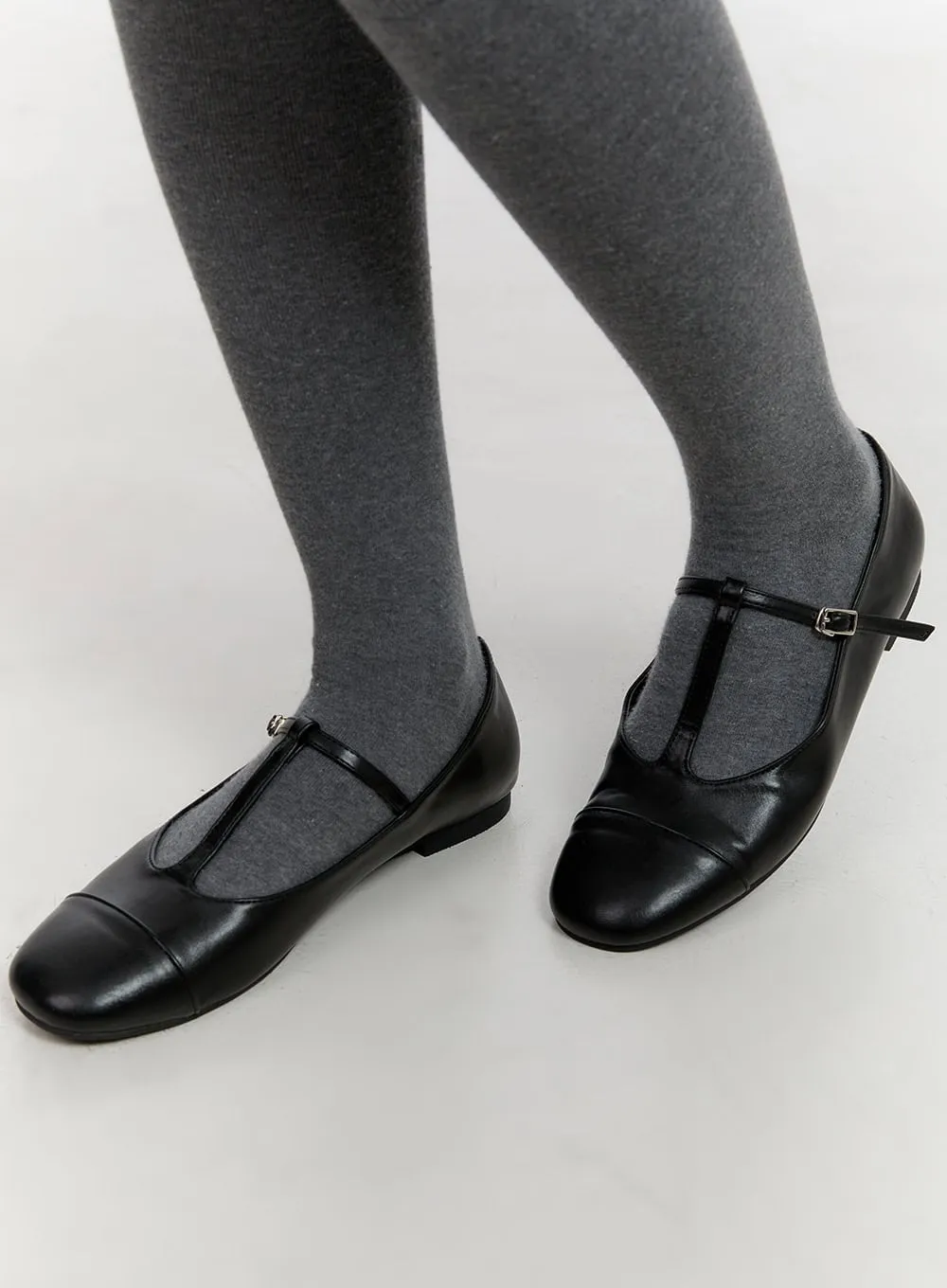 Faux Leather Buckle Loafers CO431
