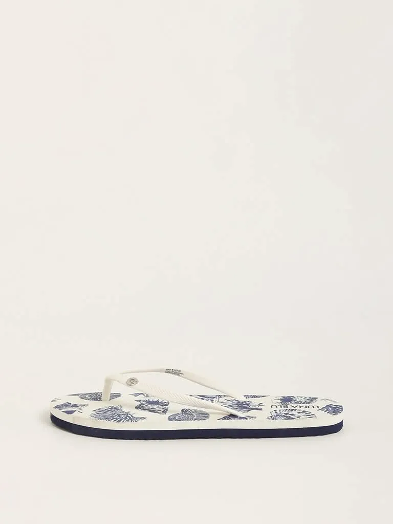 LUNA BLU White Seashell Design Flip-Flops