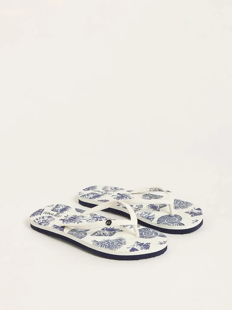 LUNA BLU White Seashell Design Flip-Flops