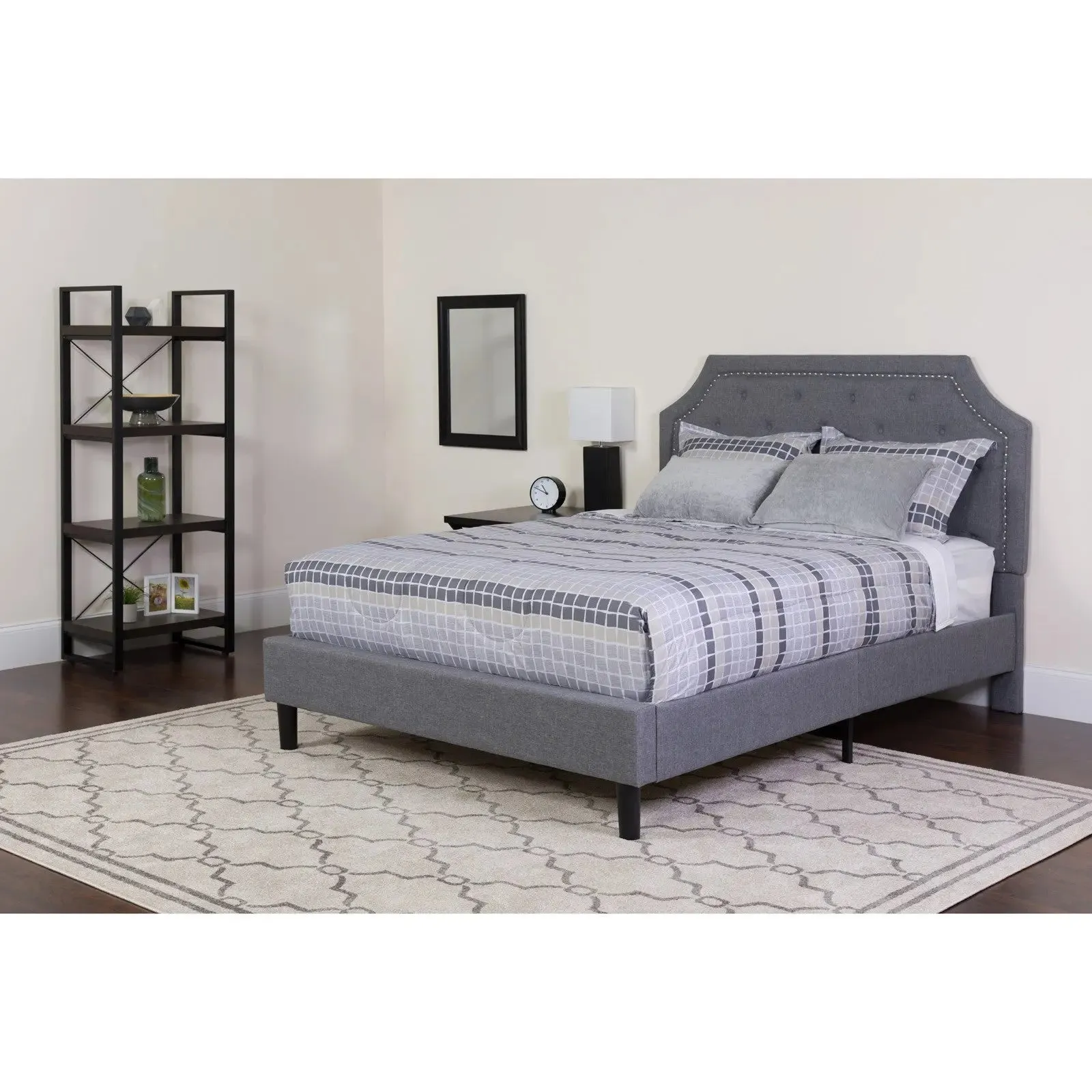 Madelyn Tufted Upholstered Platform Bed, Light Gray (Twin)