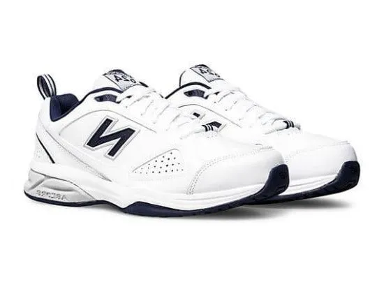 NEW BALANCE Men's 624v5 Walking Shoes - WHITE