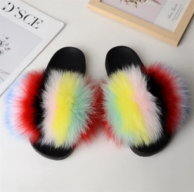 Yeknu Hot Sale Summer Women Fox Fur Slippers Furry Slippers Designer Fur Slides Girls Black Fur Slides Gorgeous Big Fur Slides Sandal