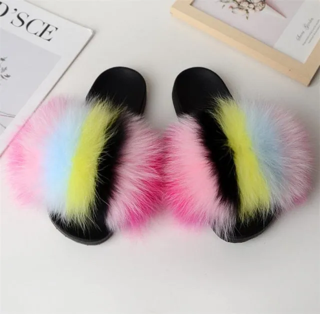 Yeknu Hot Sale Summer Women Fox Fur Slippers Furry Slippers Designer Fur Slides Girls Black Fur Slides Gorgeous Big Fur Slides Sandal
