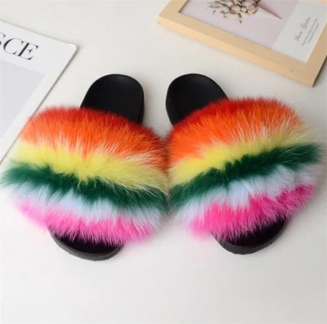 Yeknu Hot Sale Summer Women Fox Fur Slippers Furry Slippers Designer Fur Slides Girls Black Fur Slides Gorgeous Big Fur Slides Sandal