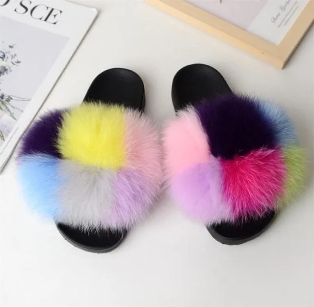 Yeknu Hot Sale Summer Women Fox Fur Slippers Furry Slippers Designer Fur Slides Girls Black Fur Slides Gorgeous Big Fur Slides Sandal